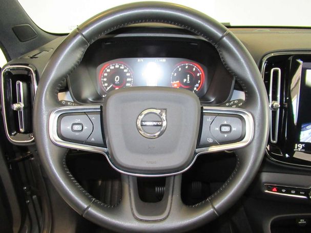 Volvo XC40 1.5 T2 95 kW image number 22