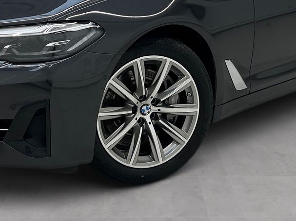 BMW 530d Touring M 210 kW image number 6