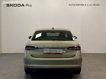 Car image 35