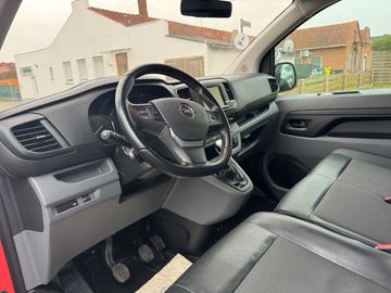 Car image 31