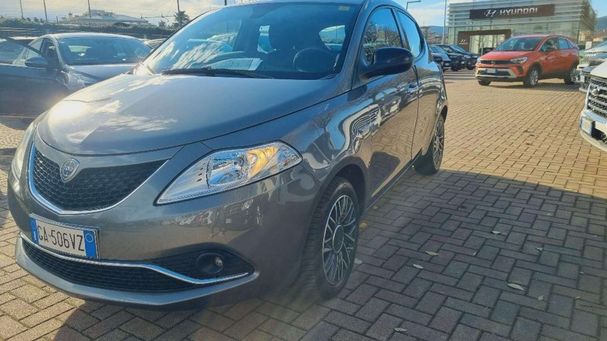 Lancia Ypsilon 51 kW image number 1