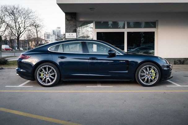 Porsche Panamera 4 E-Hybrid 340 kW image number 4