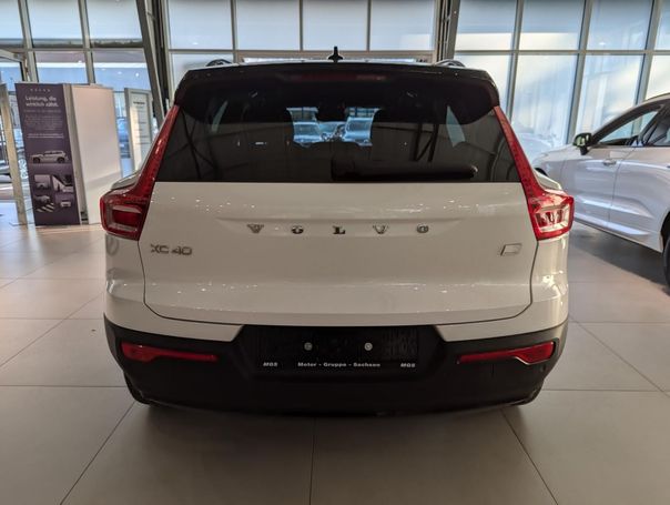 Volvo XC40 Recharge AWD 300 kW image number 6