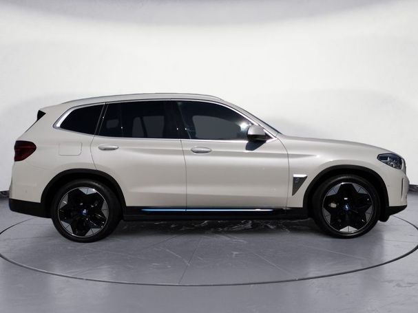 BMW iX3 Impressive 210 kW image number 7