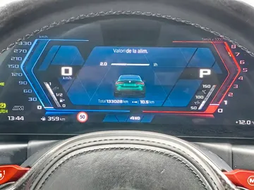 Car image 25