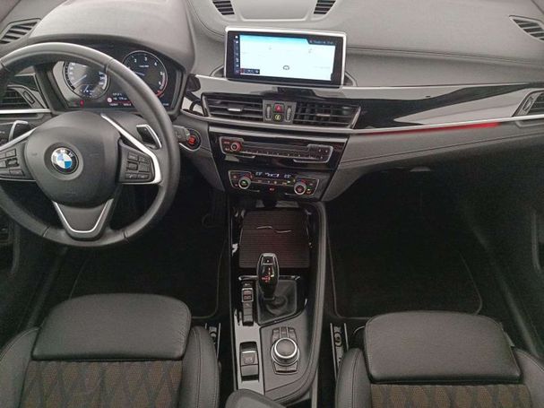 BMW X1 sDrive18d xLine 110 kW image number 19