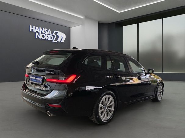 BMW 320 Touring e Advantage 150 kW image number 3