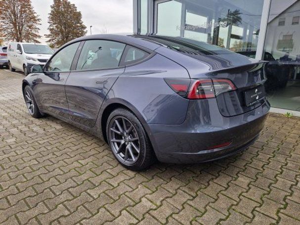 Tesla Model 3 Long Range AWD 324 kW image number 6