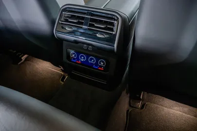 Car image 41
