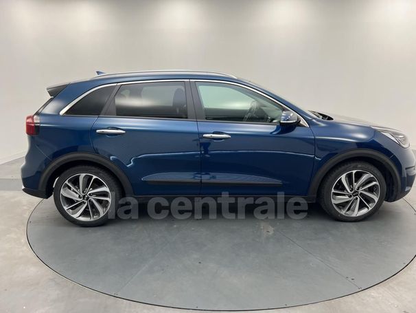 Kia Niro Hybrid 1.6 GDI Premium 104 kW image number 16