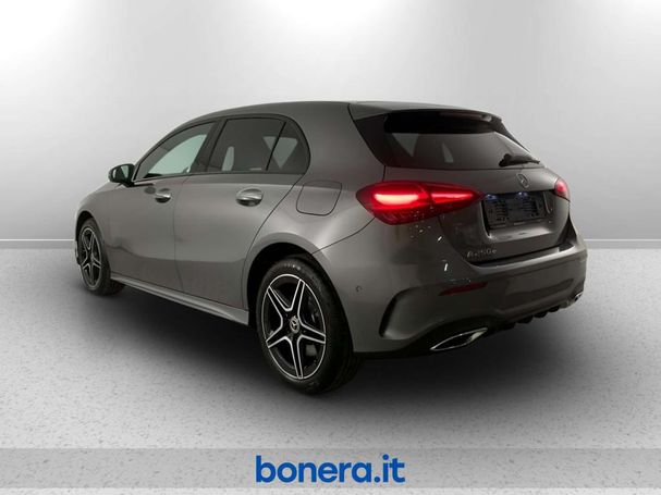 Mercedes-Benz A 250 e PHEV 160 kW image number 3