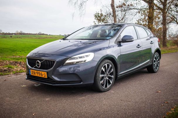 Volvo V40 T2 90 kW image number 13