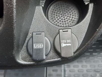 Car image 23