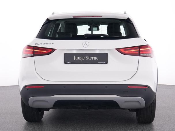 Mercedes-Benz GLA 250 e 160 kW image number 16