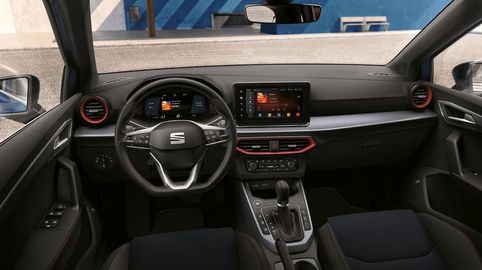 Car image 8