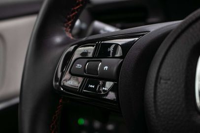 Car image 33