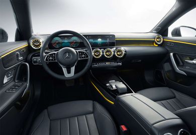 Car image 26