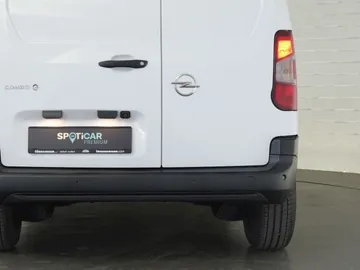 Car image 34