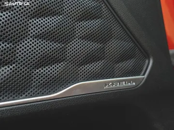 Car image 31