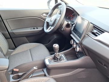 Car image 10