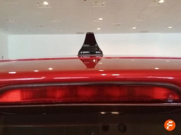 Car image 35