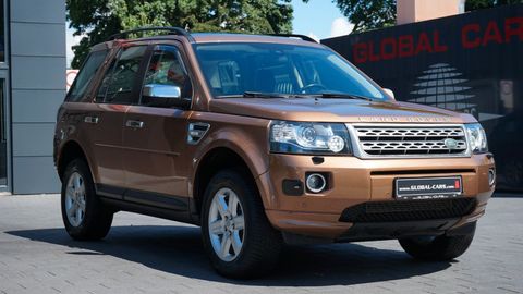 Car image 32