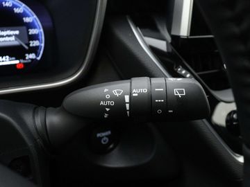 Car image 33