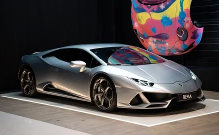 Car image 1