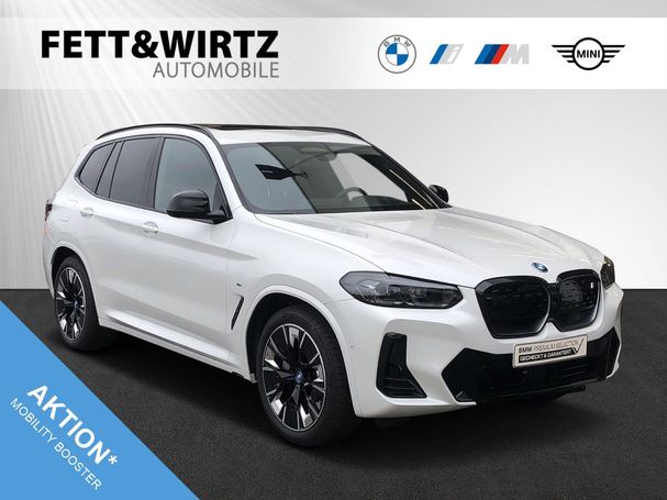 BMW iX3 M Sport 210 kW image number 1