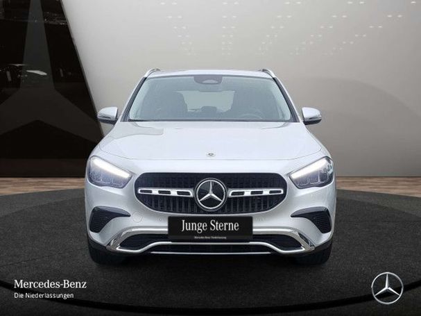 Mercedes-Benz GLA 180 100 kW image number 4