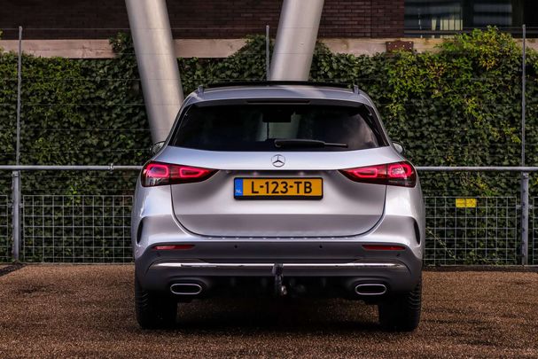 Mercedes-Benz GLA 250 e 160 kW image number 8