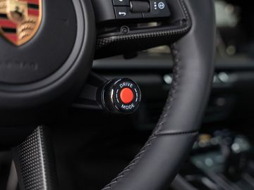Car image 35