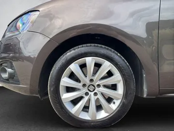 Car image 41