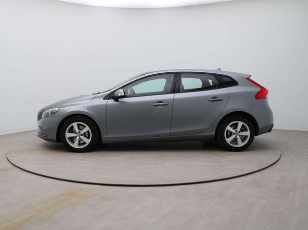 Volvo V40 T2 Summum 88 kW image number 23