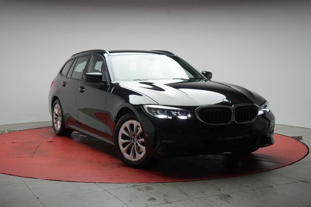 BMW 318d Touring 110 kW image number 2