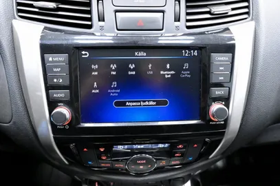 Car image 27