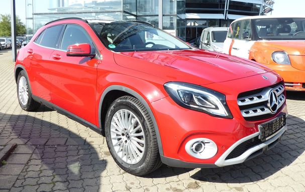 Mercedes-Benz GLA 200 d Style 100 kW image number 2