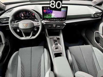 Car image 26