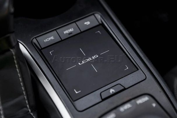 Lexus UX 250h 135 kW image number 44