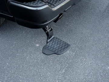 Car image 32