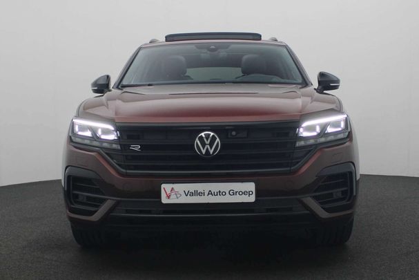 Volkswagen Touareg R 3.0 TSI eHybrid 4Motion 340 kW image number 24