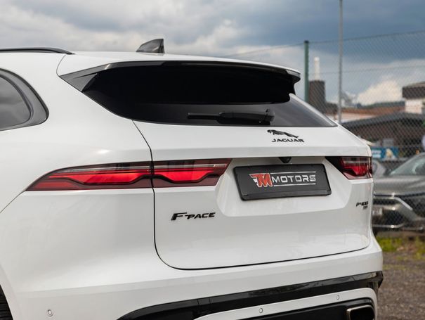 Jaguar F-Pace P400 R-Dynamic Black AWD 294 kW image number 7