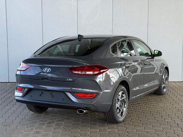 Hyundai i30 Fastback 103 kW image number 2