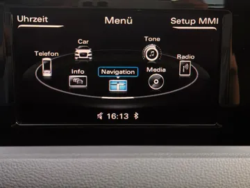 Car image 26