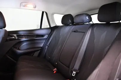 Car image 39