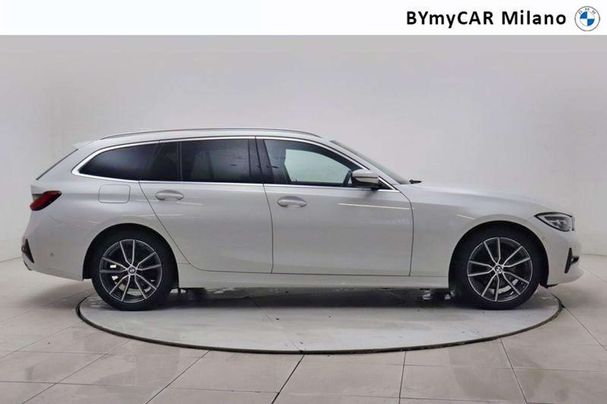 BMW 320d Touring xDrive Advantage 140 kW image number 7