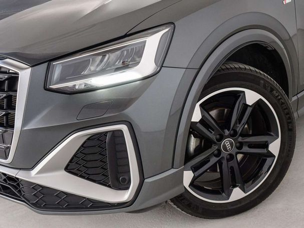 Audi Q2 30 TFSI S-line 81 kW image number 9