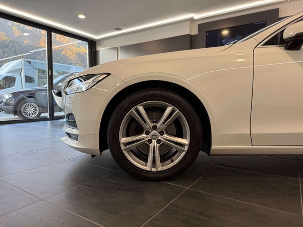 Volvo V90 D4 Momentum 140 kW image number 48