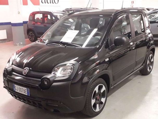 Fiat Panda Cross 1.0 Hybrid City 51 kW image number 4