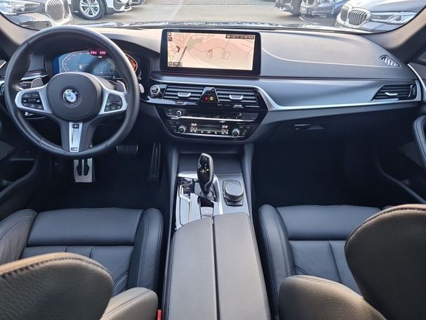 BMW 540d M xDrive 250 kW image number 11